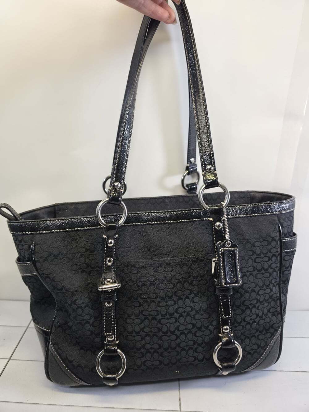 Coach 12346 Vintage Y2K Signature Gallery Tote Bag Black Canvas Patent Leather